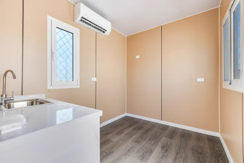 Kitchen & Mess Units
